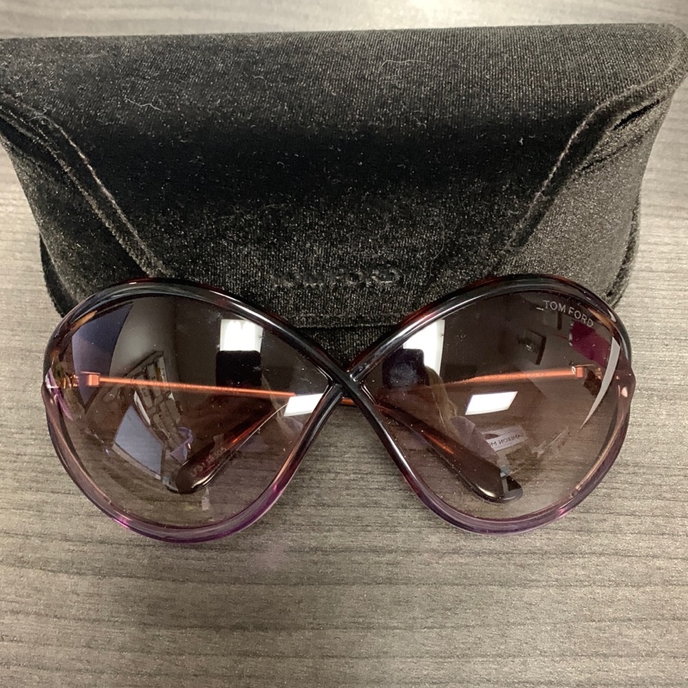 TOM FORD SUNGLASSES ONLY WORN 2 times